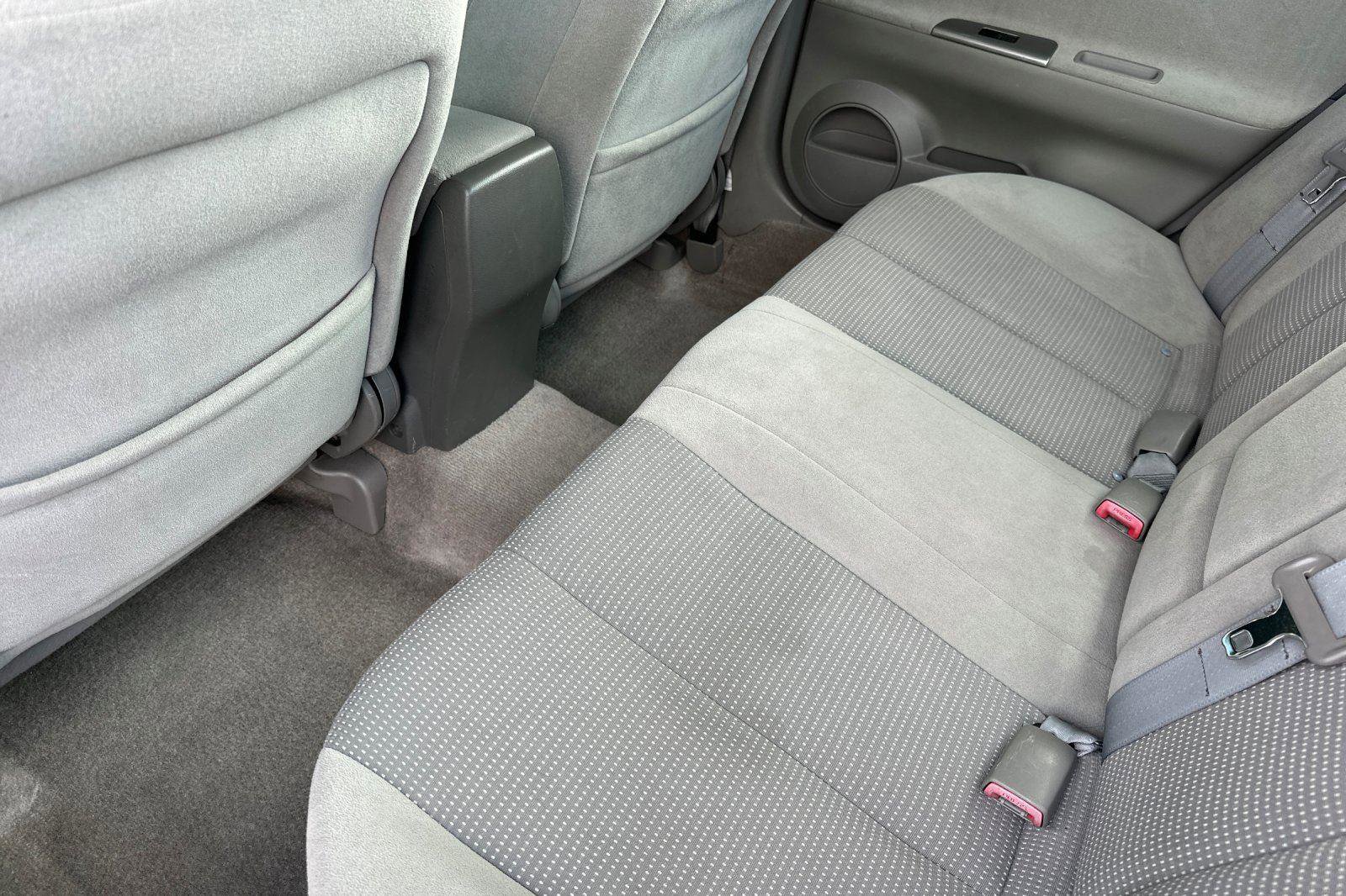 Used 2005 Nissan Altima 2.5 S w/ (S02) Side Airbags Pkg image 12