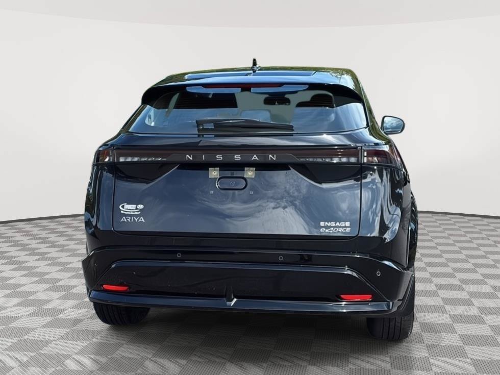 Used 2024 Nissan Ariya AWD image 6