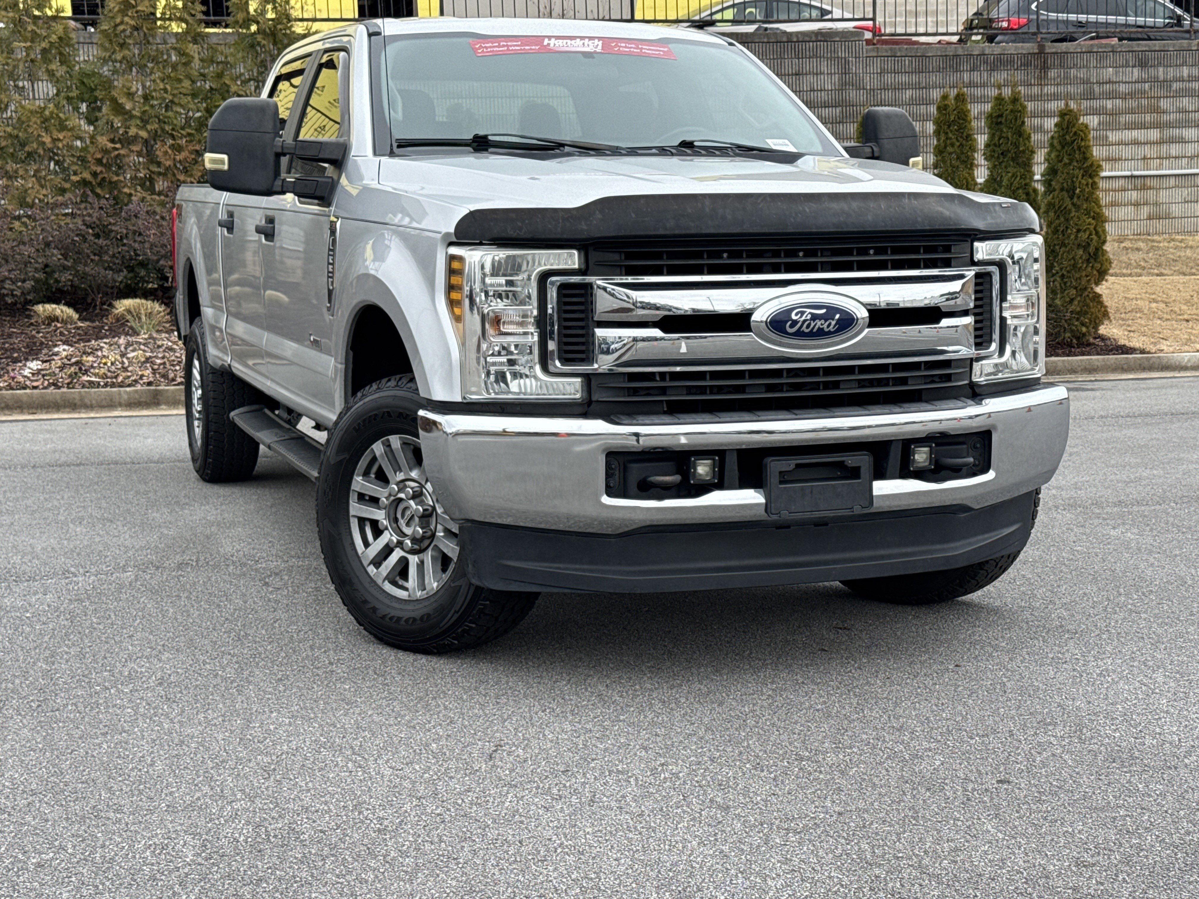 Used 2019 Ford F250 XL w/ STX Appearance Package image 2