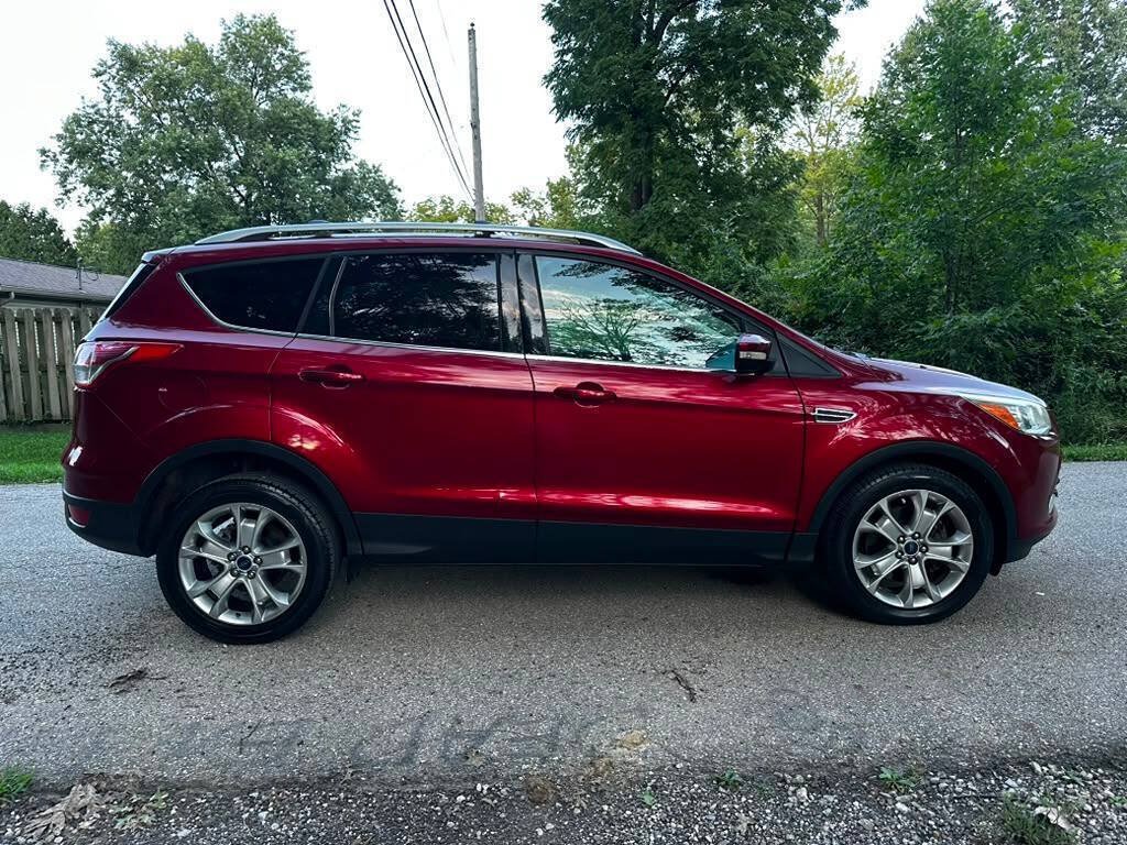 Used 2015 Ford Escape Titanium FWD image 5