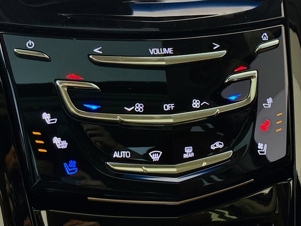 Used 2016 Cadillac Escalade Premium AWD/4WD image 21