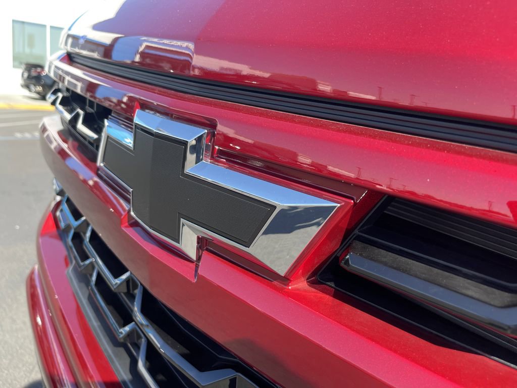 New 2025 Chevrolet Silverado 1500 RST w/ LPO, Dark Essentials Package image 17