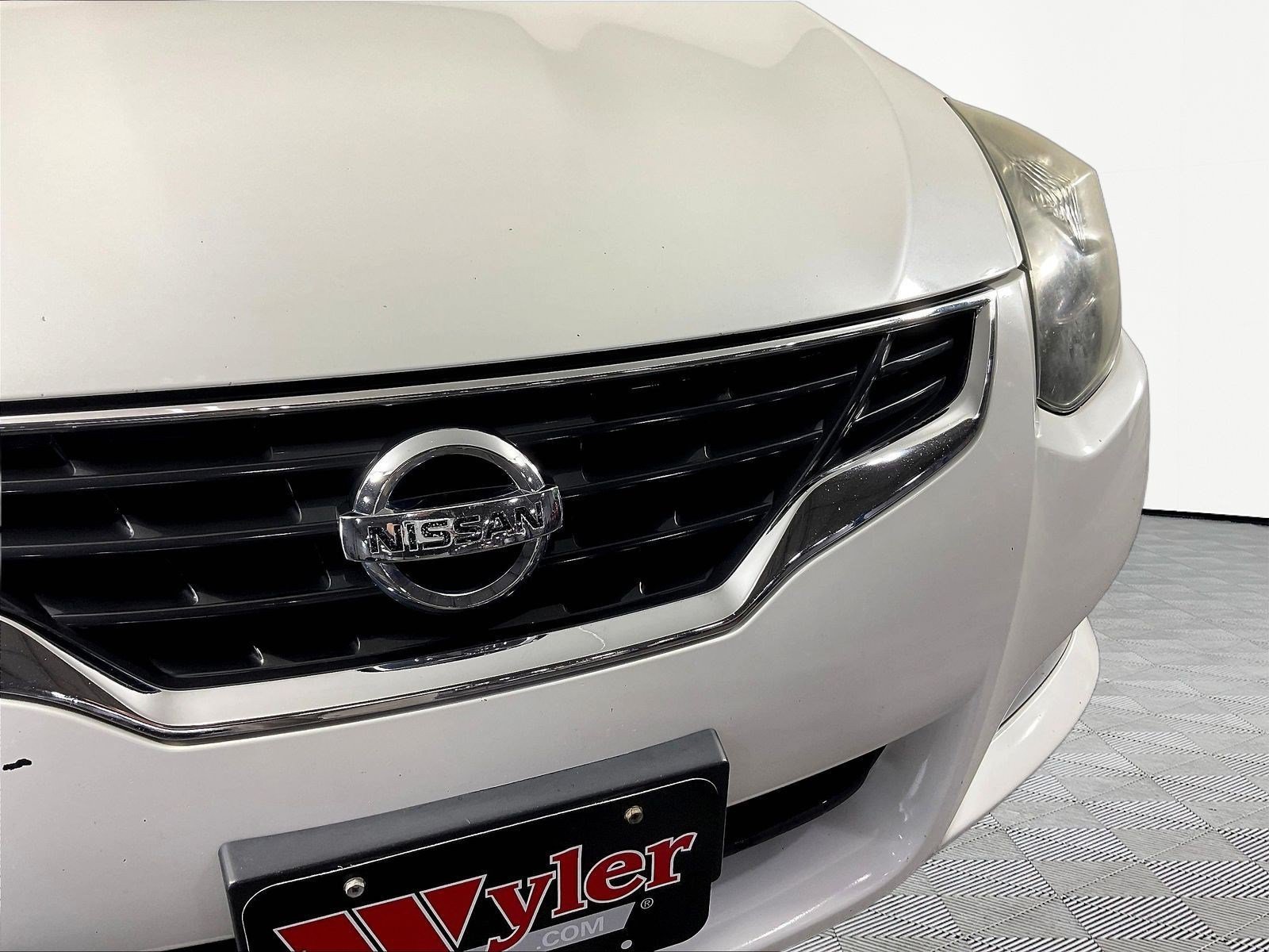 Used 2013 Nissan Altima 2.5 S FWD image 30