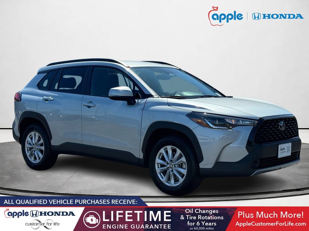 Used 2024 Toyota Corolla Cross LE