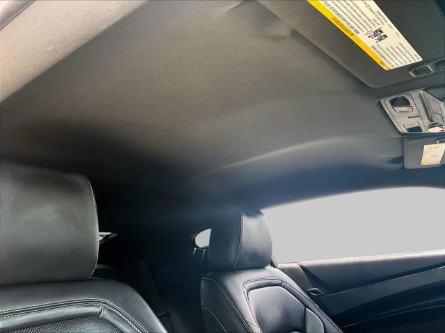 Used 2019 Chevrolet Camaro LT RWD image 17