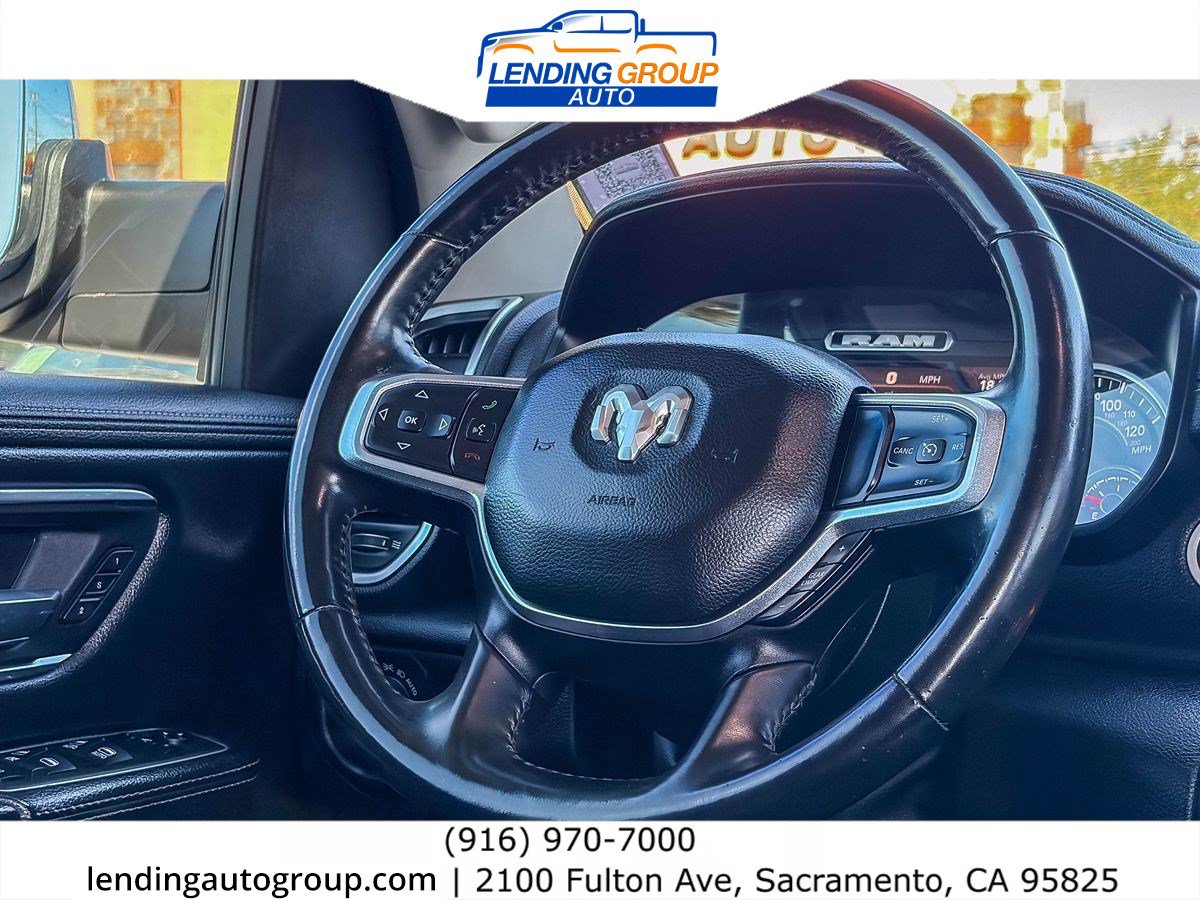 Used 2022 RAM 1500 Laramie AWD/4WD image 14