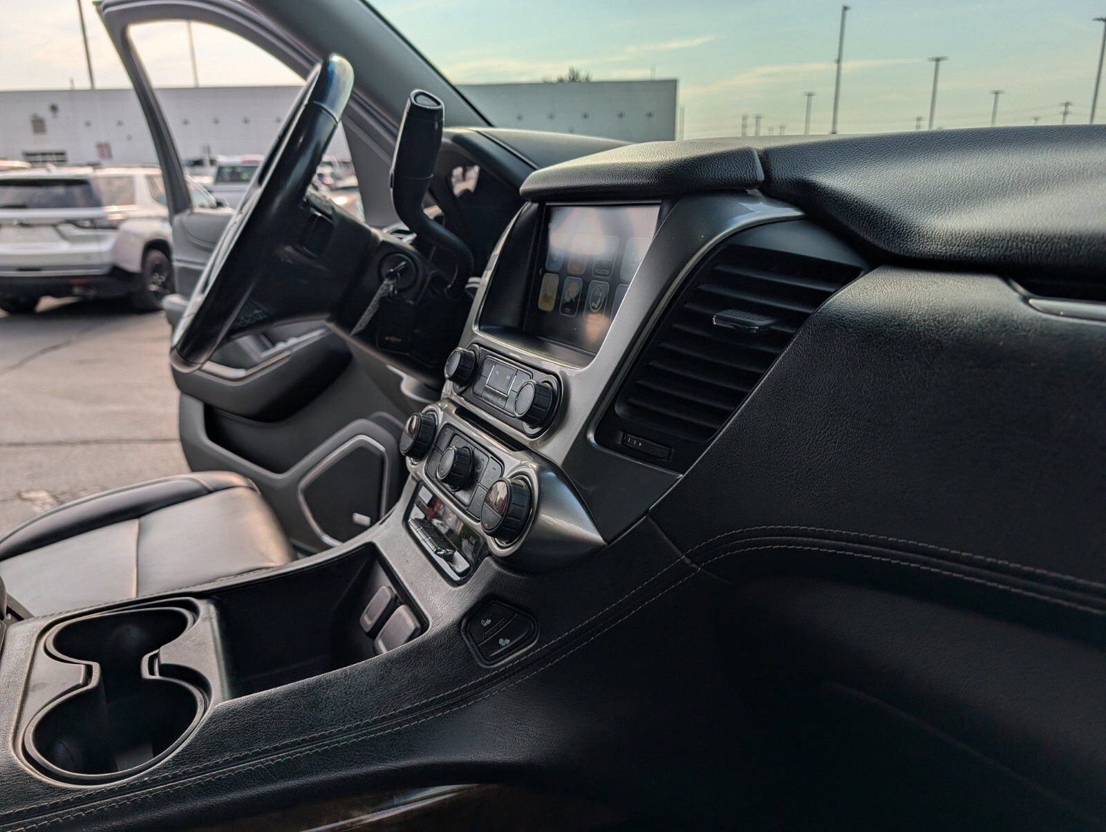 Used 2019 Chevrolet Tahoe LT AWD/4WD image 25
