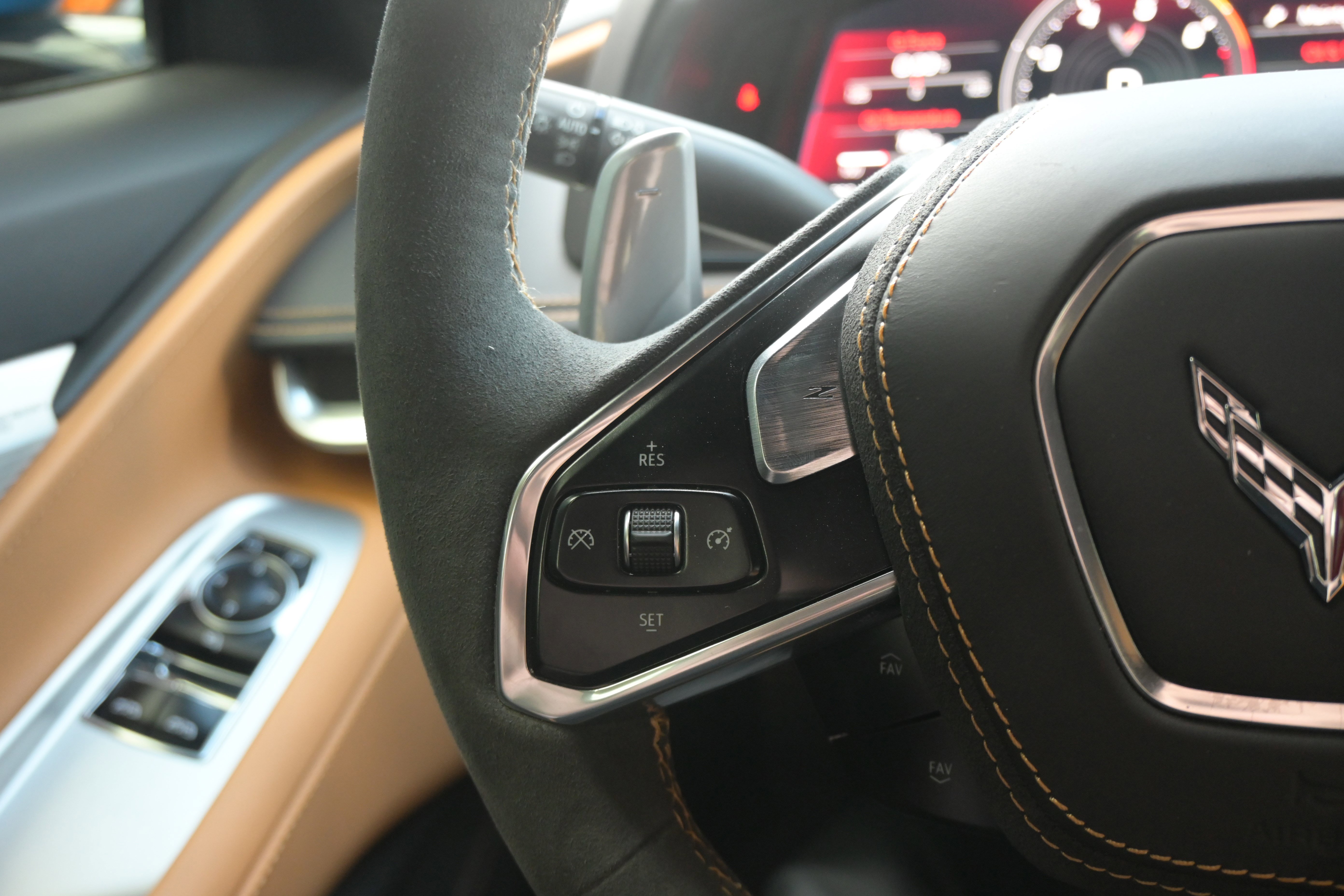 Used 2023 Chevrolet Corvette Stingray Premium Cpe w/ Z51 Performance Package image 18