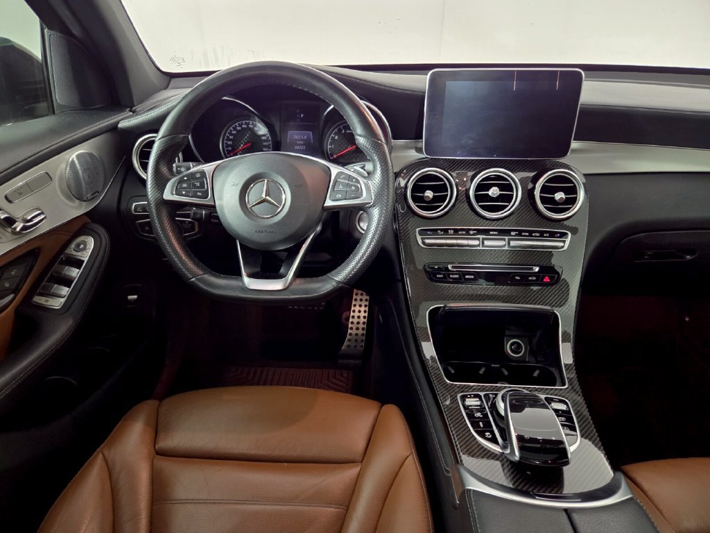 Used 2019 Mercedes-Benz GLC 43 AMG 4MATIC image 26