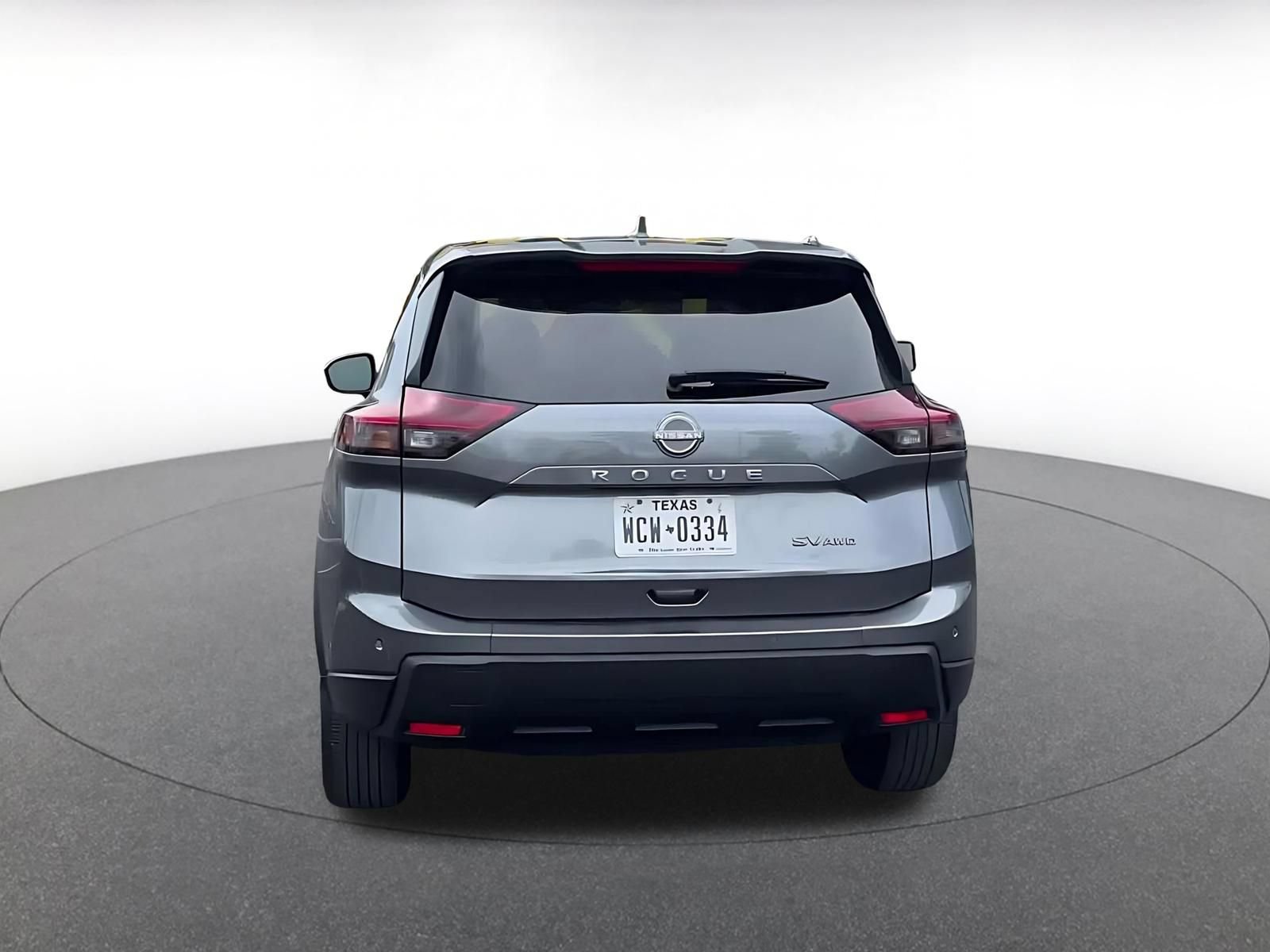 Used 2025 Nissan Rogue SV AWD/4WD image 12