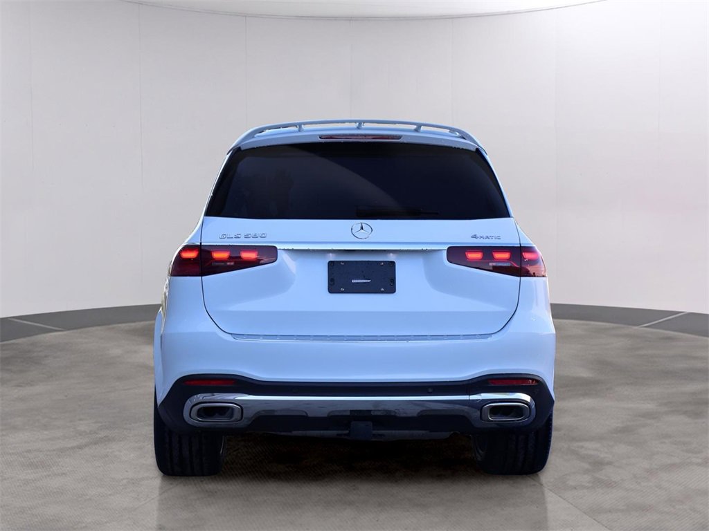 New 2026 Mercedes-Benz GLS 580 4MATIC image 6