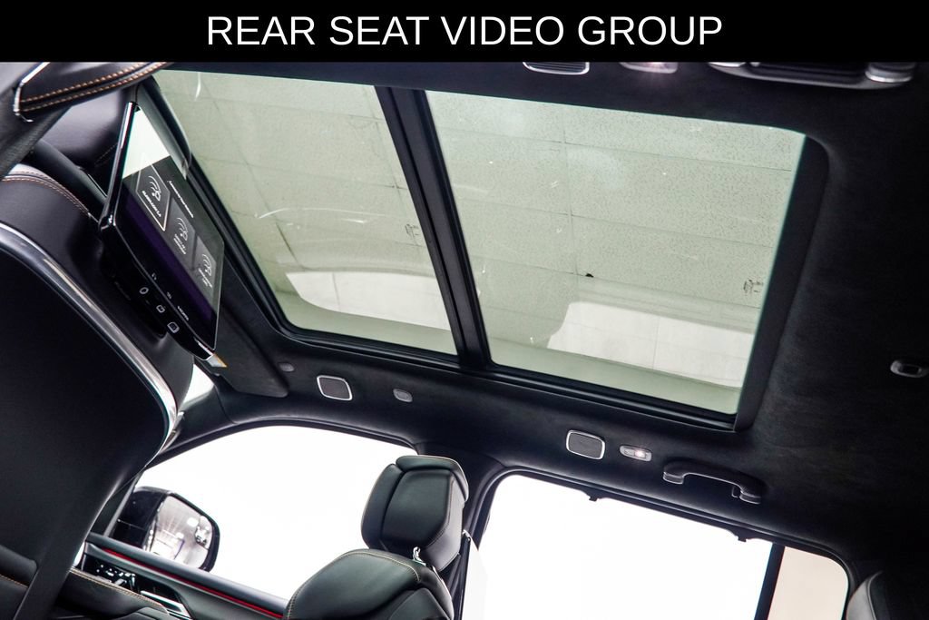 Used 2023 Jeep Grand Wagoneer Series III w/ Rear Seat Video Group 1 AWD/4WD image 45