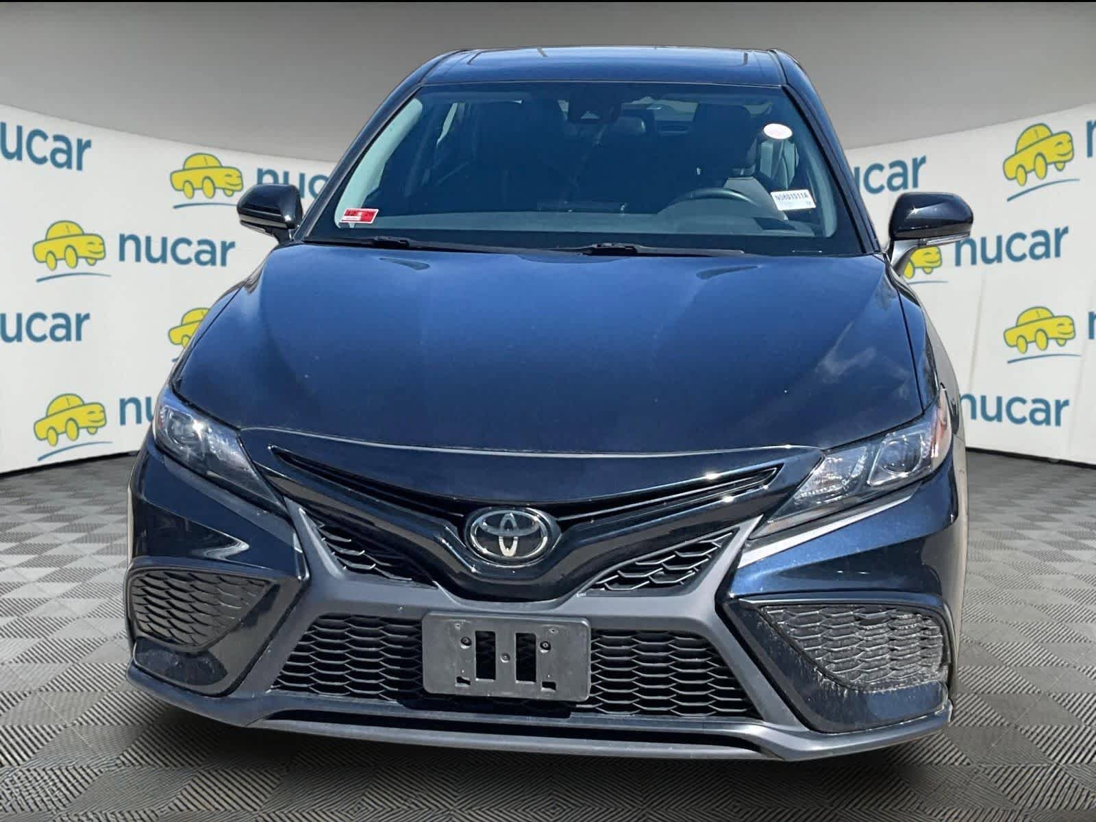 Used 2023 Toyota Camry SE w/ Cold Weather Package video 2