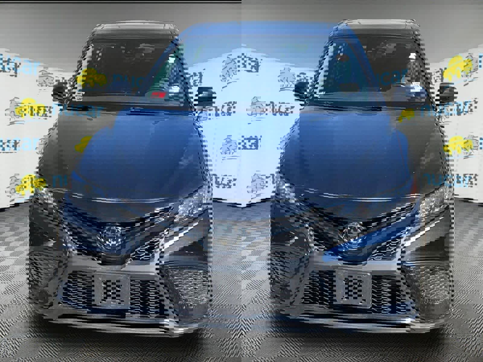 Used 2023 Toyota Camry SE w/ Cold Weather Package image 2