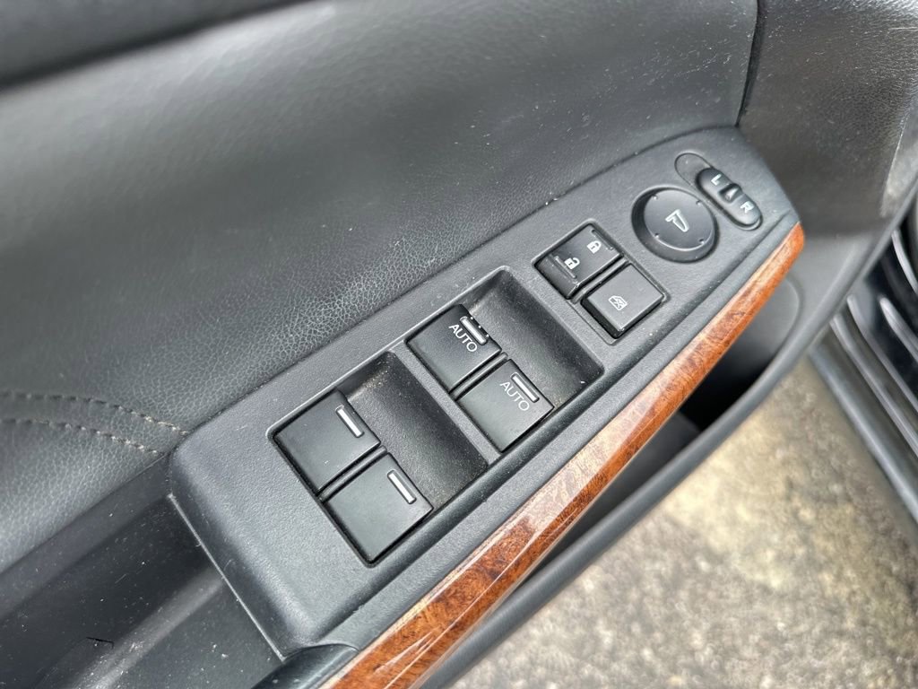 Used 2012 Honda Accord EX-L image 17