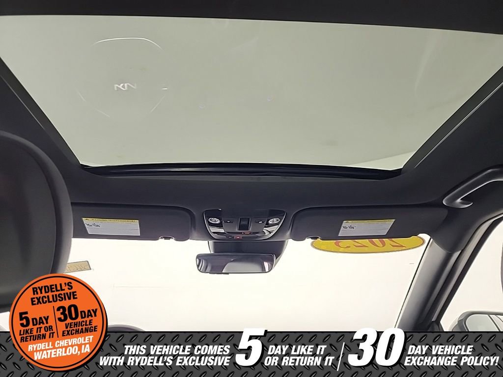 Used 2023 Kia EV6 GT-Line w/ GT-Line Suede Seat Package image 19