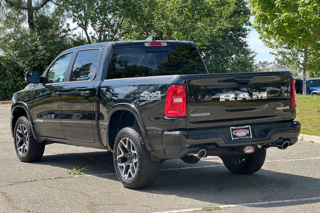 New 2026 RAM 1500 Laramie w/ Sport Appearance Package AWD/4WD image 6