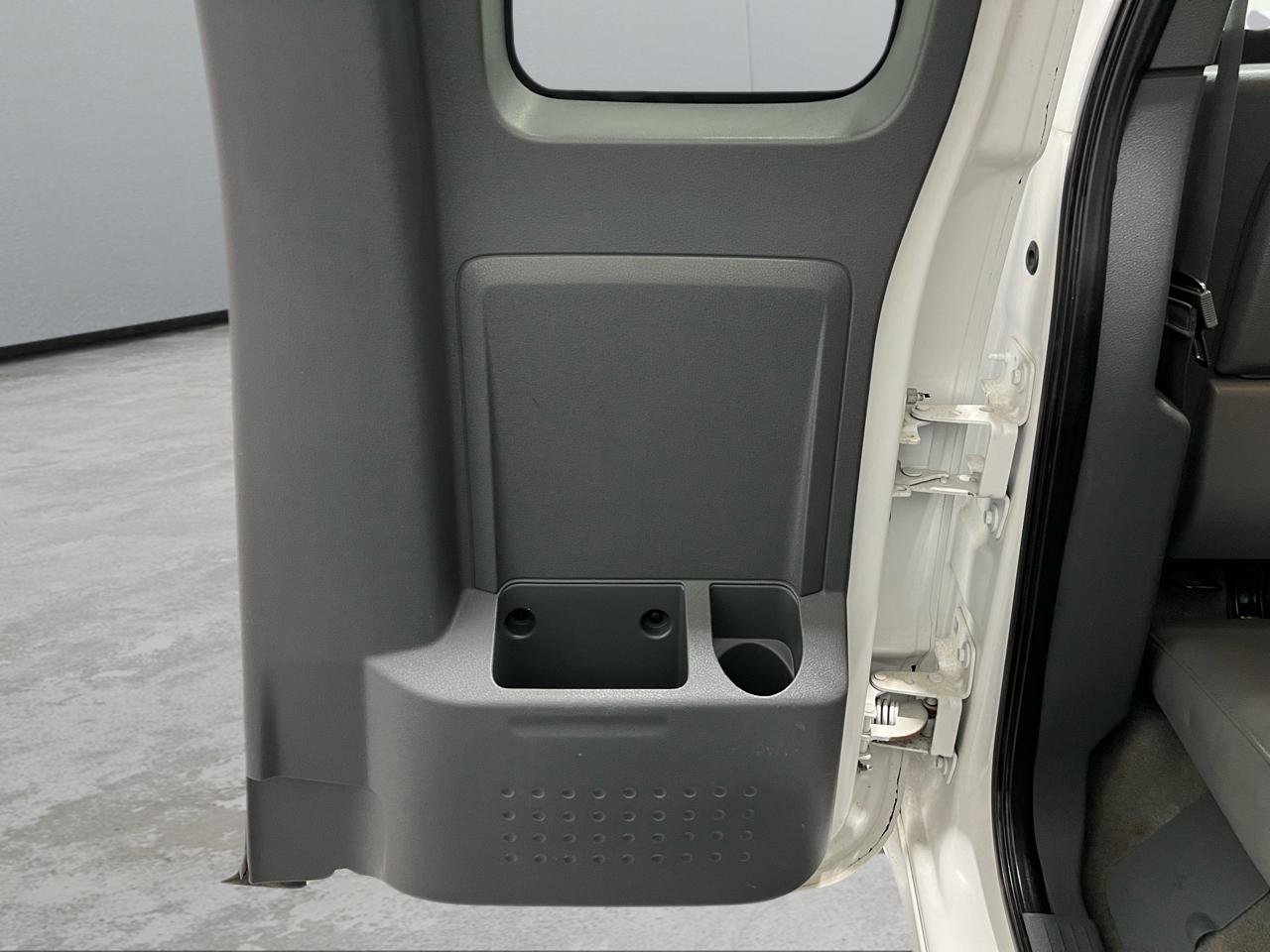 Used 2005 Dodge Dakota Laramie w/ Sport Appearance Group image 21