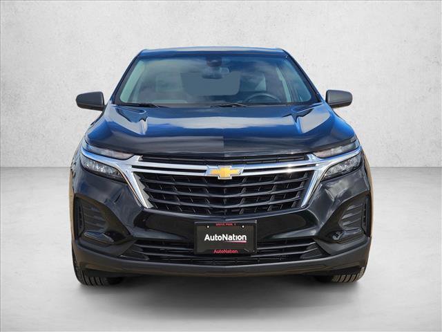 Used 2024 Chevrolet Equinox LS w/ LS Convenience Package FWD image 2