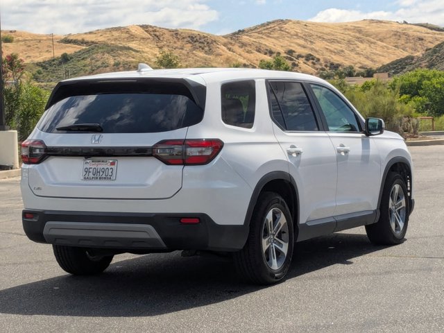 Used 2023 Honda Pilot EX-L image 5