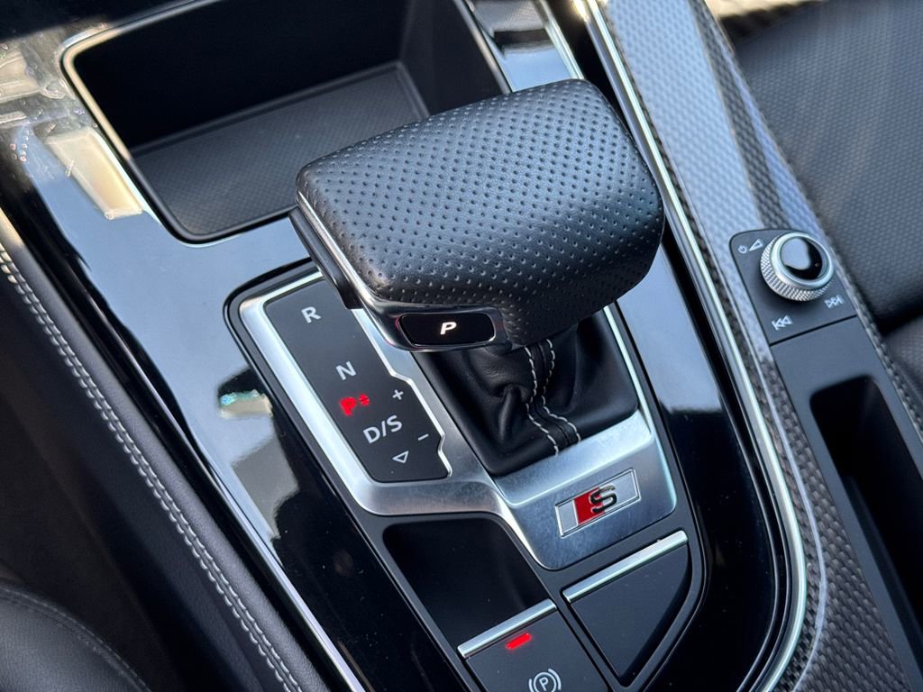 Used 2022 Audi S5 Premium Plus w/ Premium Plus Package AWD/4WD image 32