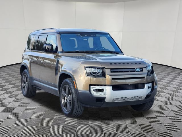 Used 2020 Land Rover Defender 110 SE AWD/4WD image 2
