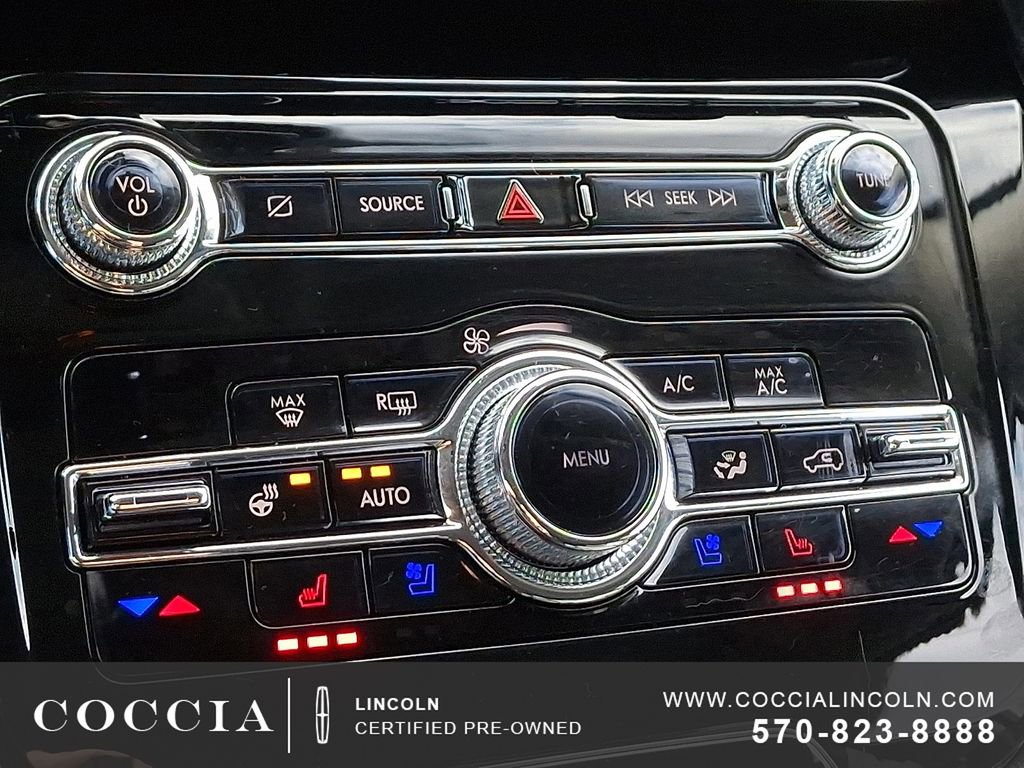 Certified 2022 Lincoln Corsair AWD w/ Equipment Group 101A image 16
