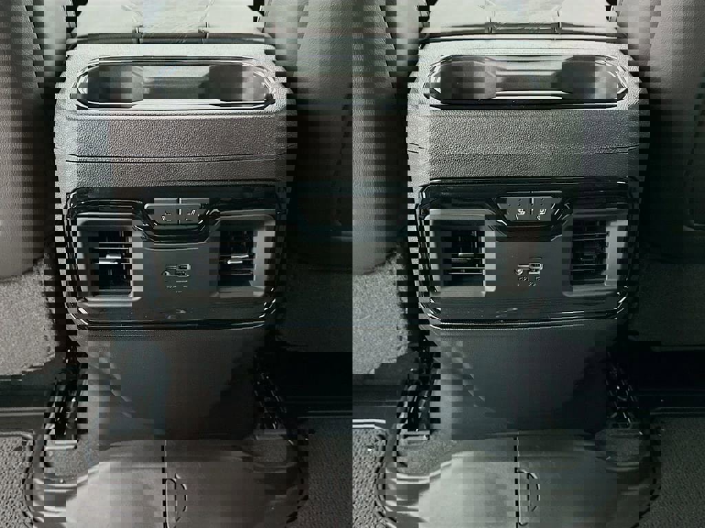 New 2026 GMC Sierra 1500 AT4X image 27