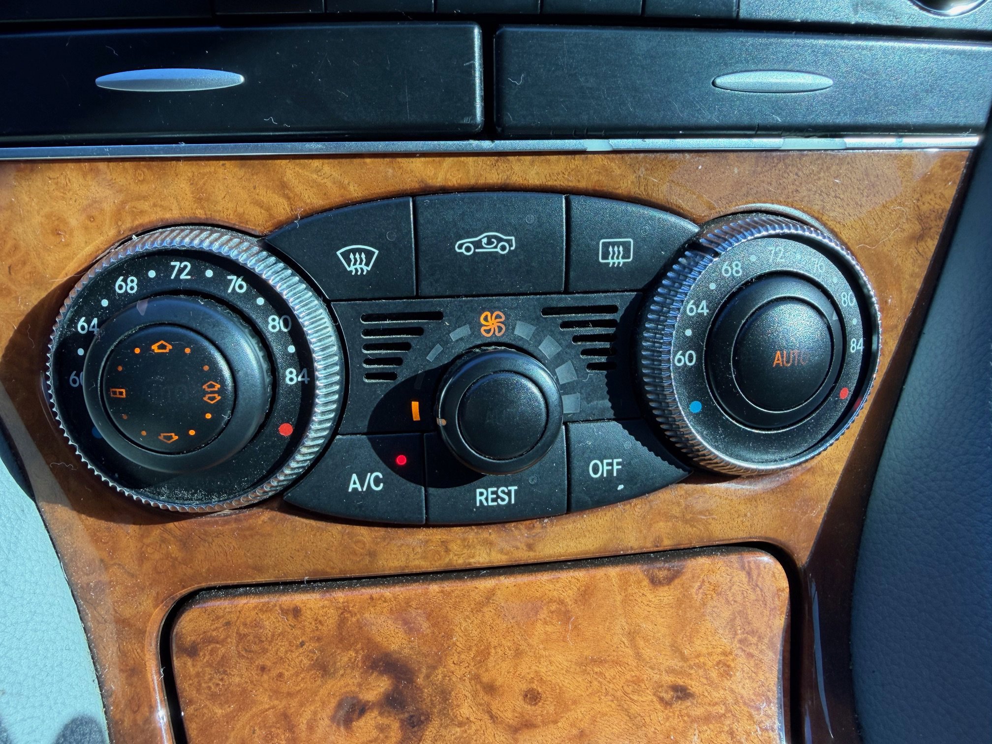 Used 2007 Mercedes-Benz SL 550 image 44