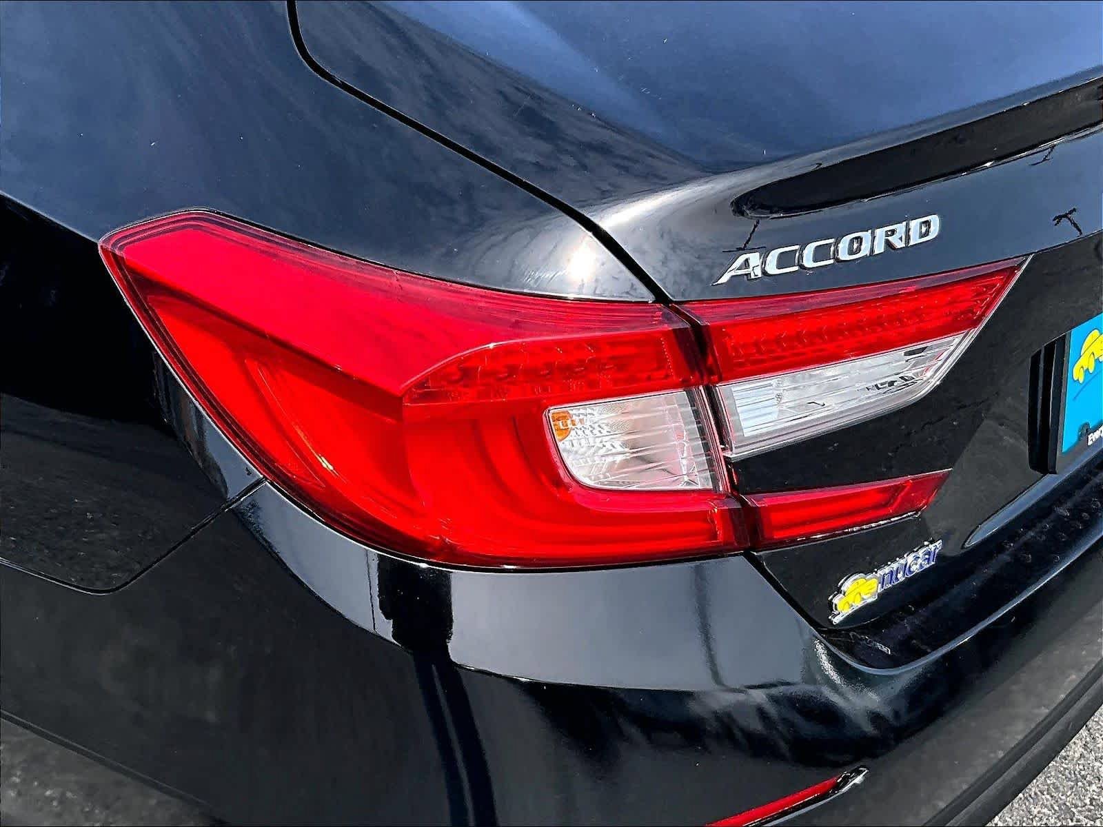Used 2021 Honda Accord LX image 32