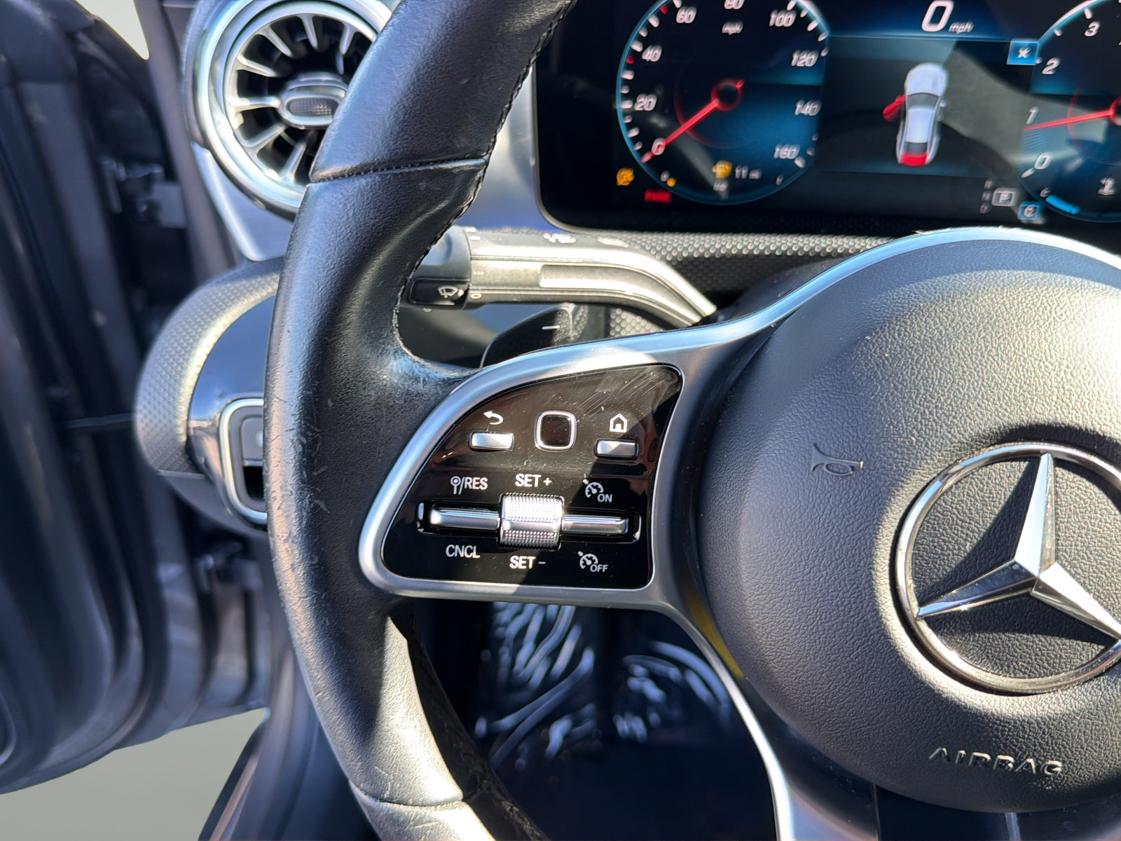 Used 2022 Mercedes-Benz CLA 250 image 19