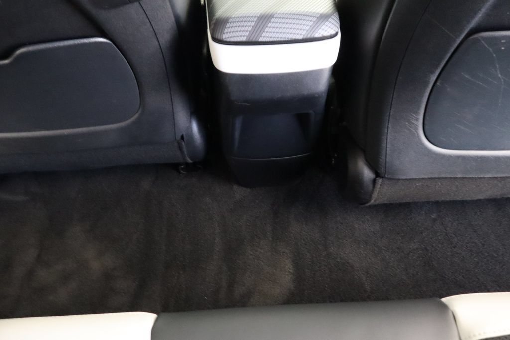 Used 2023 Kia EV6 GT-Line w/ GT-Line Suede Seat Package RWD image 33