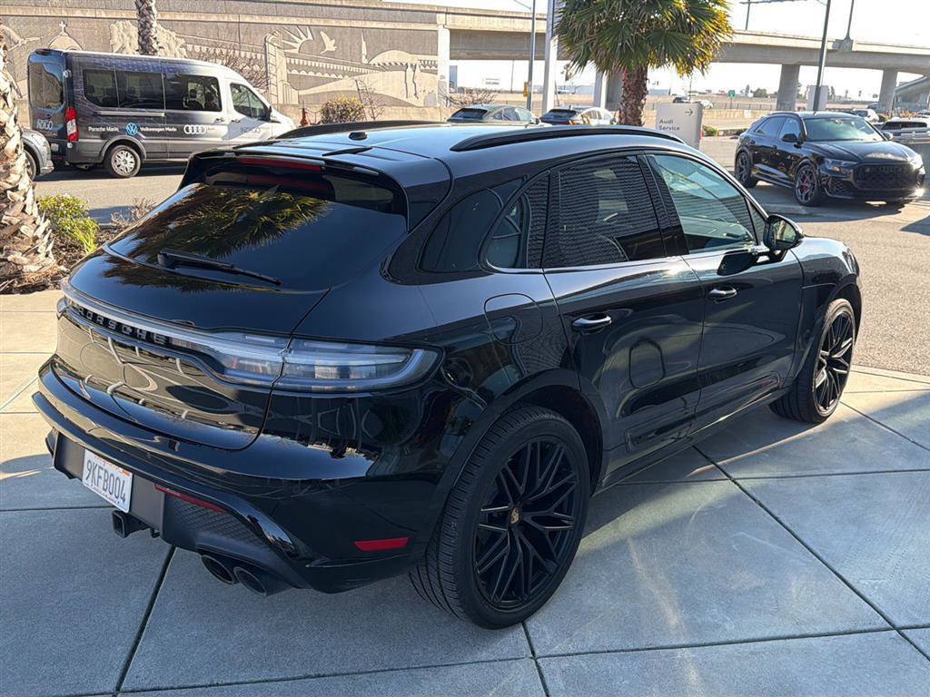 Used 2024 Porsche Macan GTS image 6
