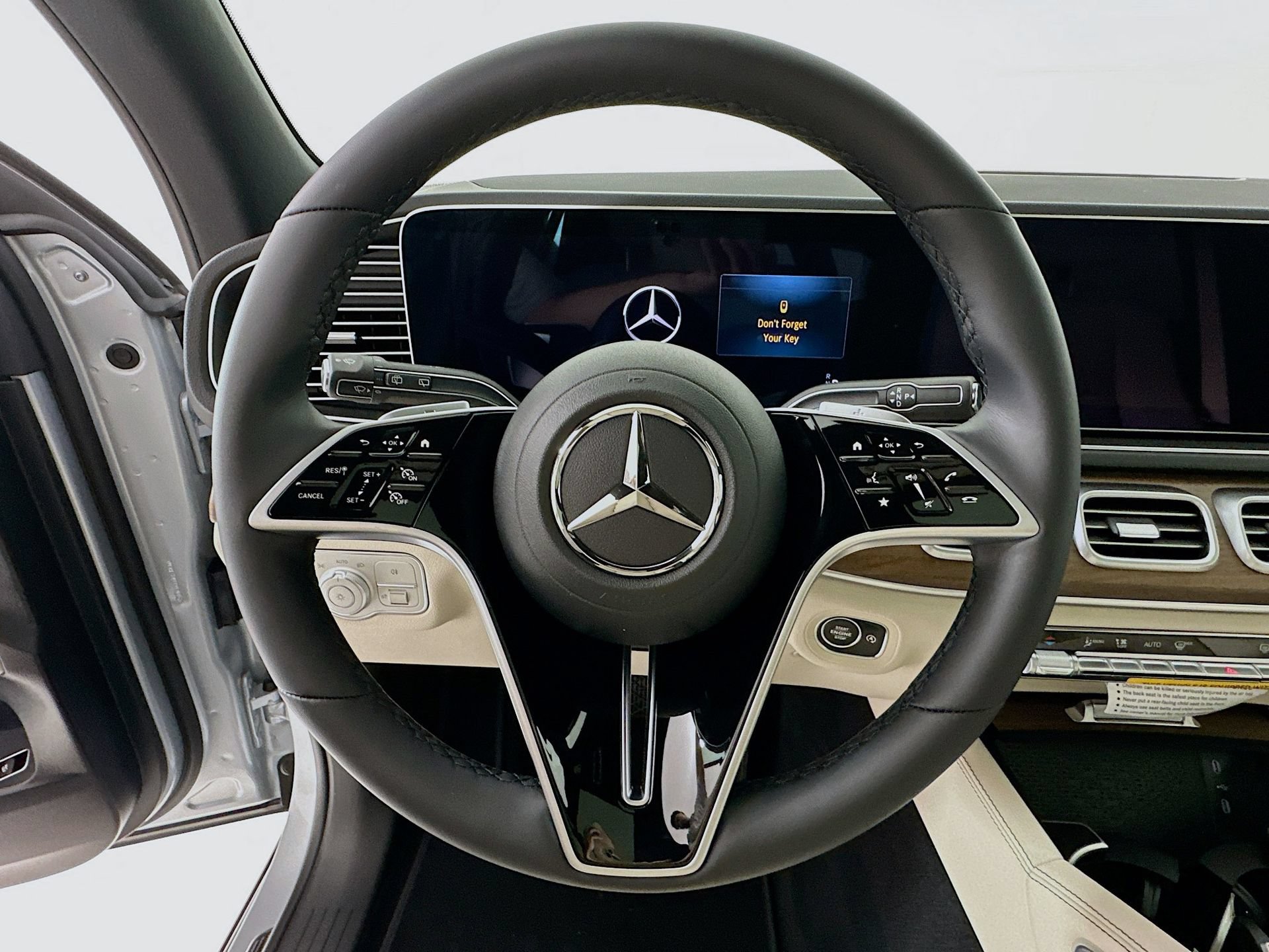 New 2026 Mercedes-Benz GLE 350 4MATIC image 12
