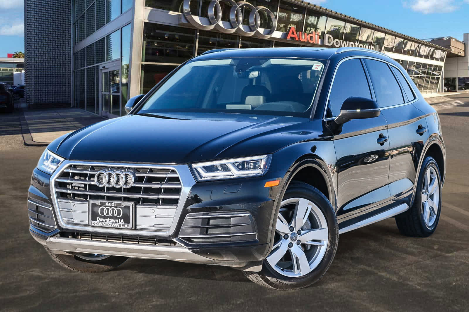 Used 2019 Audi Q5 2.0T Premium Plus w/ Premium Plus Package