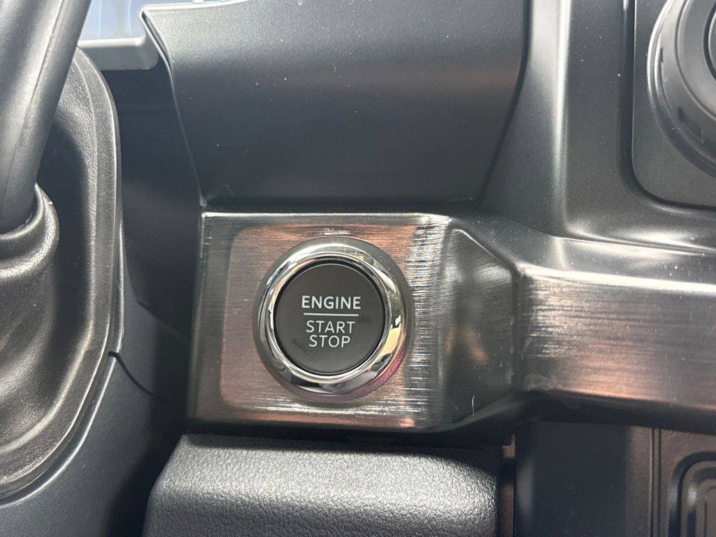New 2026 Ford F250 Lariat w/ Lariat Premium Package AWD/4WD image 32