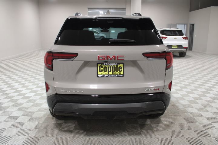 New 2026 GMC Terrain AT4 AWD/4WD image 10
