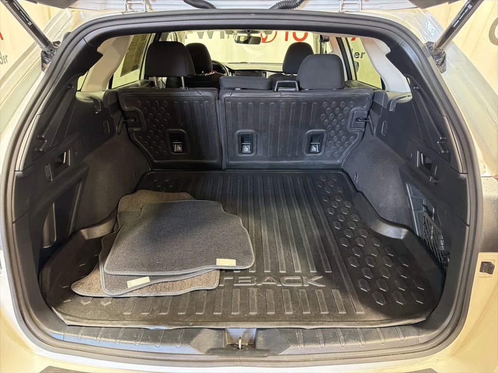 Used 2021 Subaru Outback Premium AWD/4WD image 16