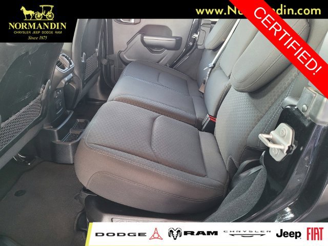 Certified 2024 Jeep Wrangler Unlimited Rubicon 4xe AWD/4WD image 18