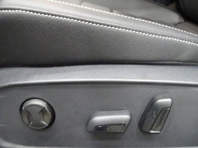 Used 2024 Volkswagen Jetta SE image 17