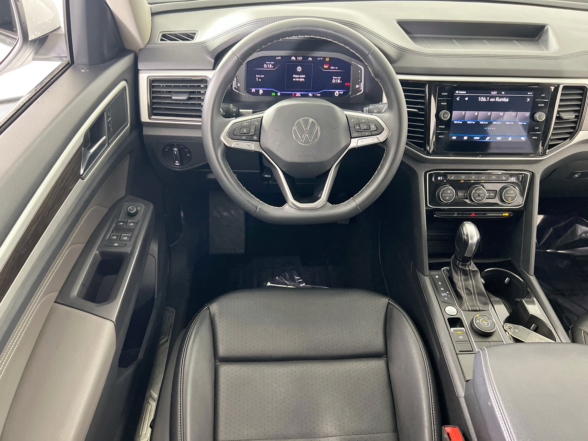 Used 2022 Volkswagen Atlas SE image 21