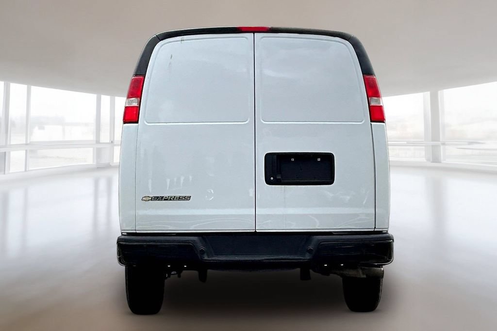 Used 2023 Chevrolet Express 2500 Extended w/ Driver Convenience Package RWD image 5