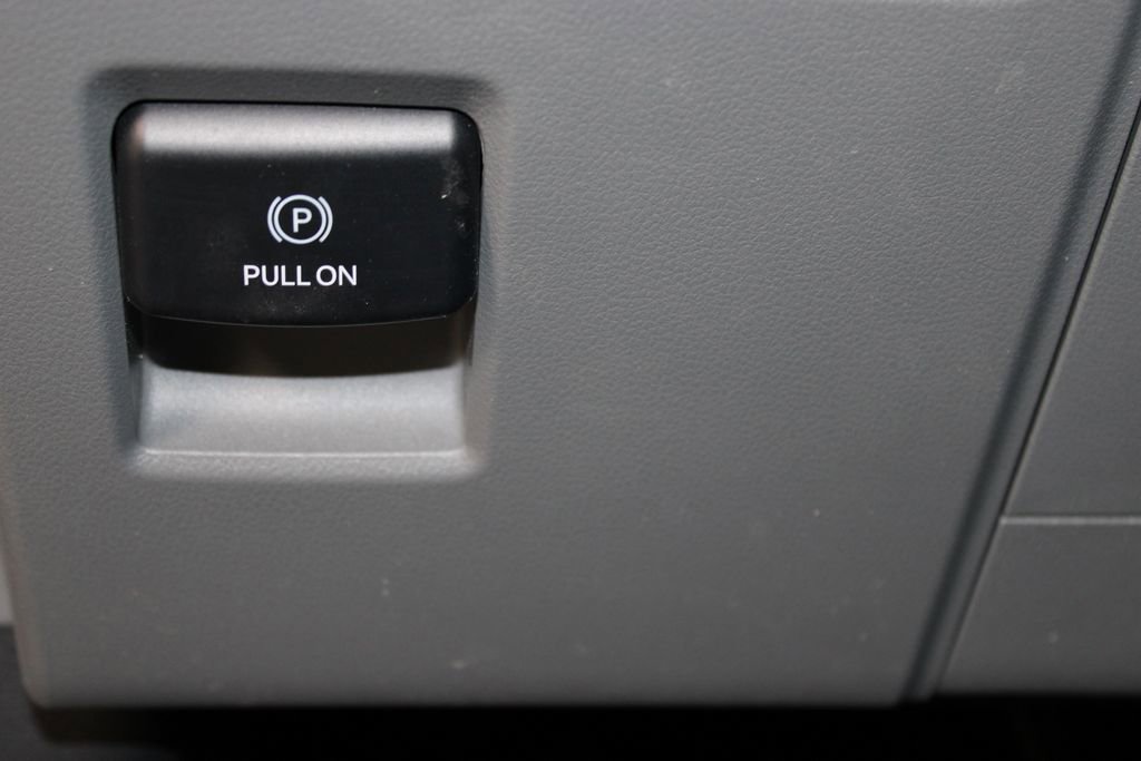 Used 2025 Ford F150 XLT w/ Equipment Group 301A Standard image 33