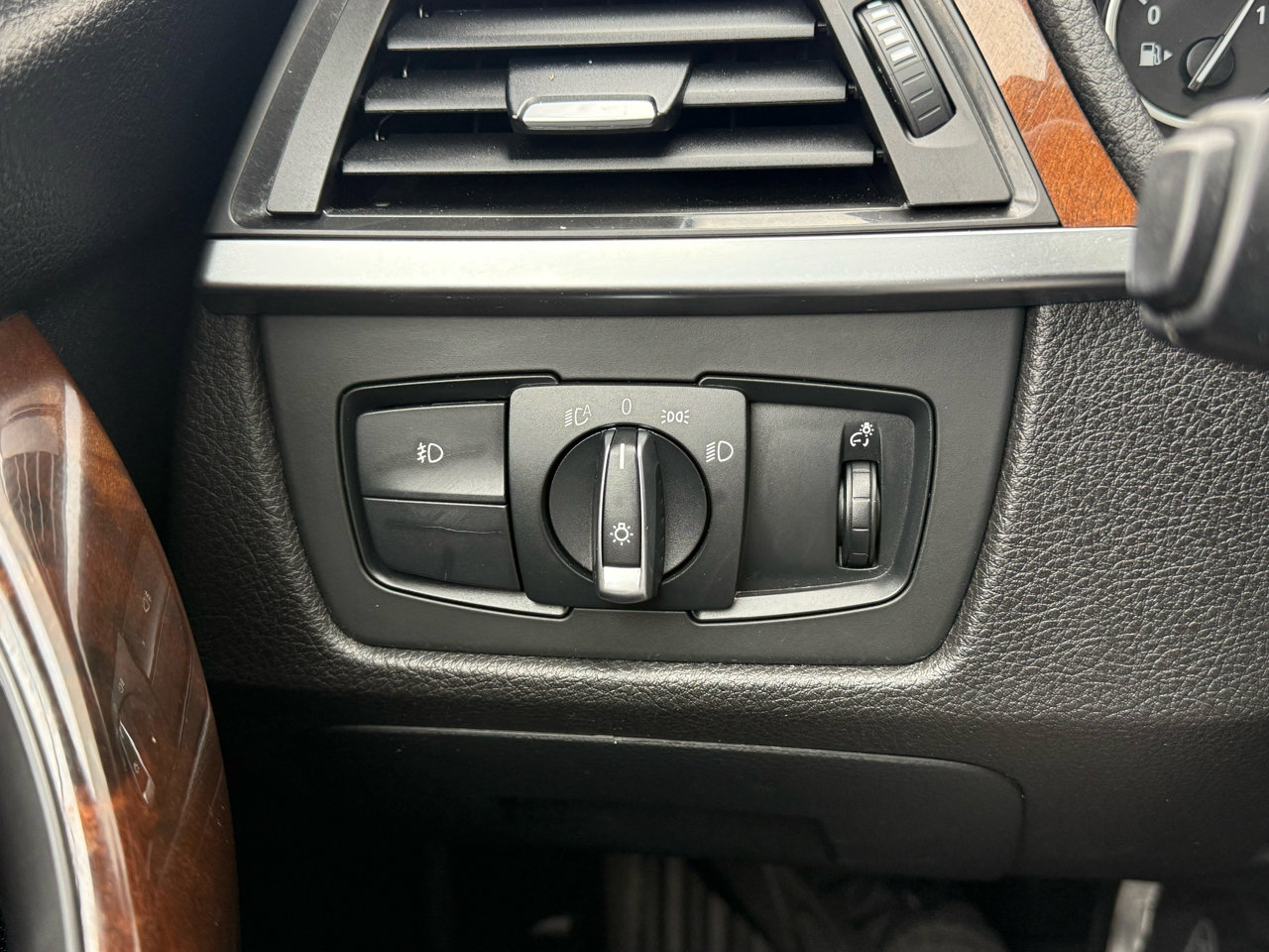 Used 2015 BMW 328i xDrive Sedan image 27