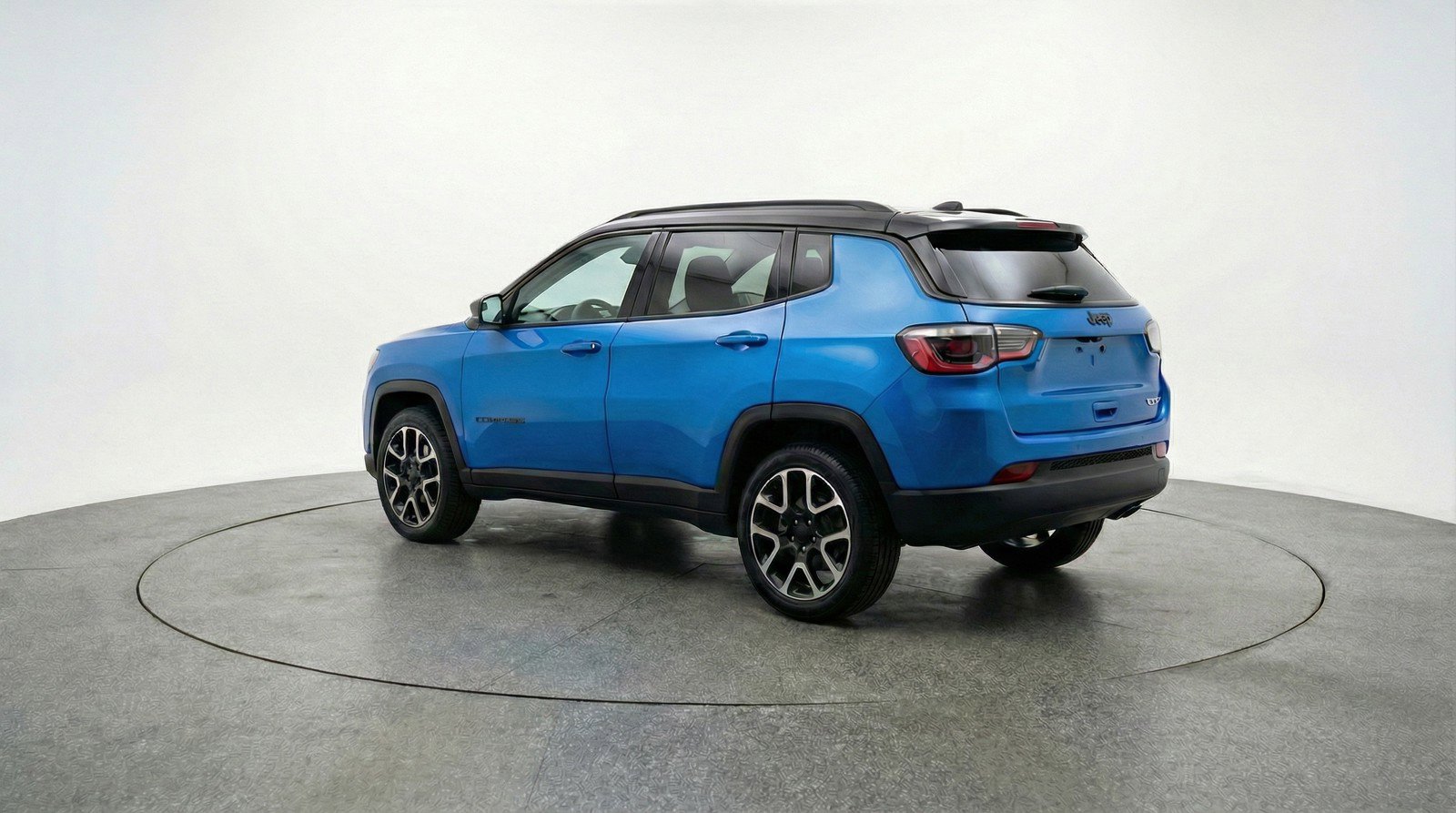 Used 2025 Jeep Compass Limited image 6
