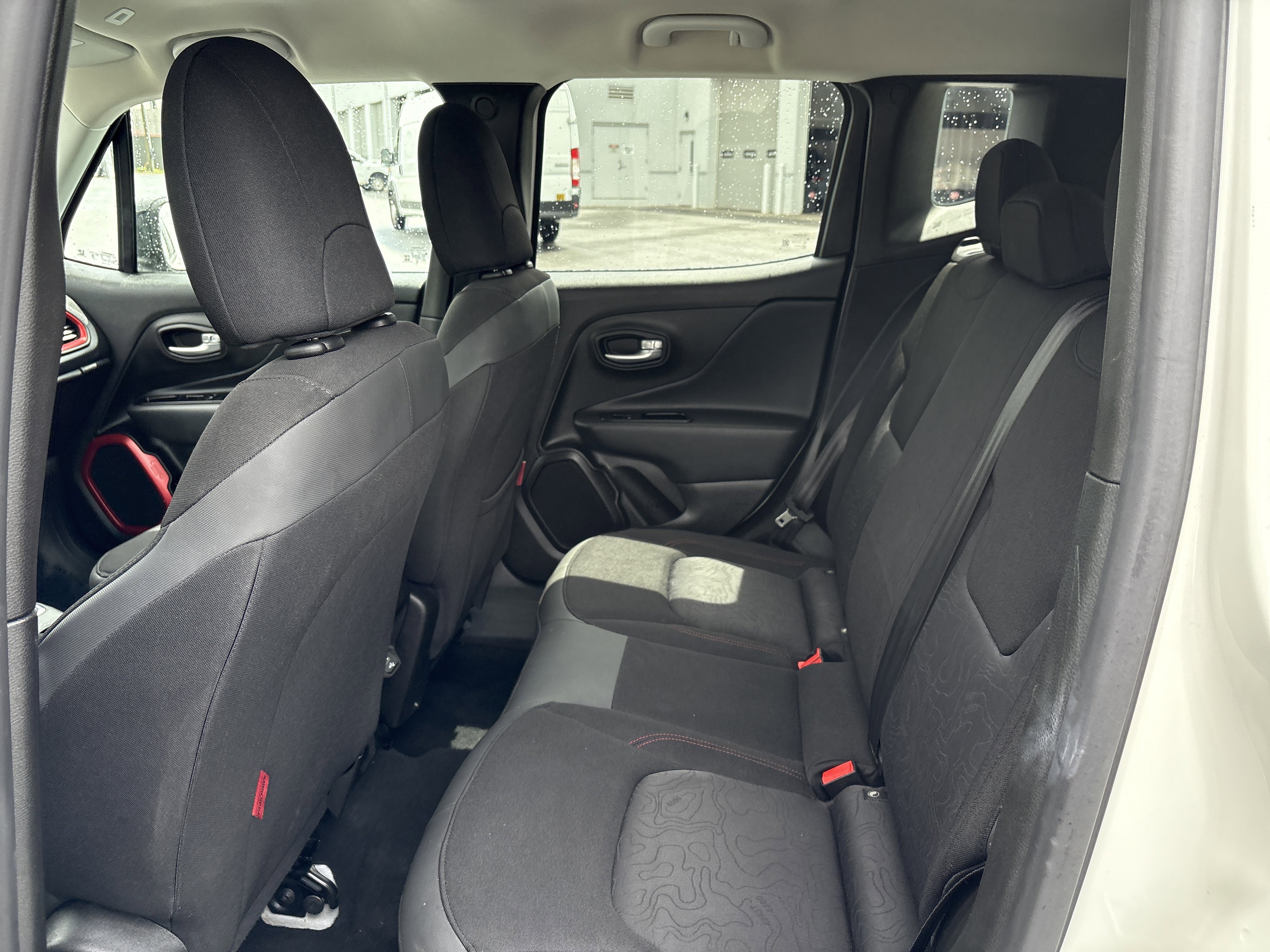 Certified 2023 Jeep Renegade Trailhawk AWD/4WD image 33