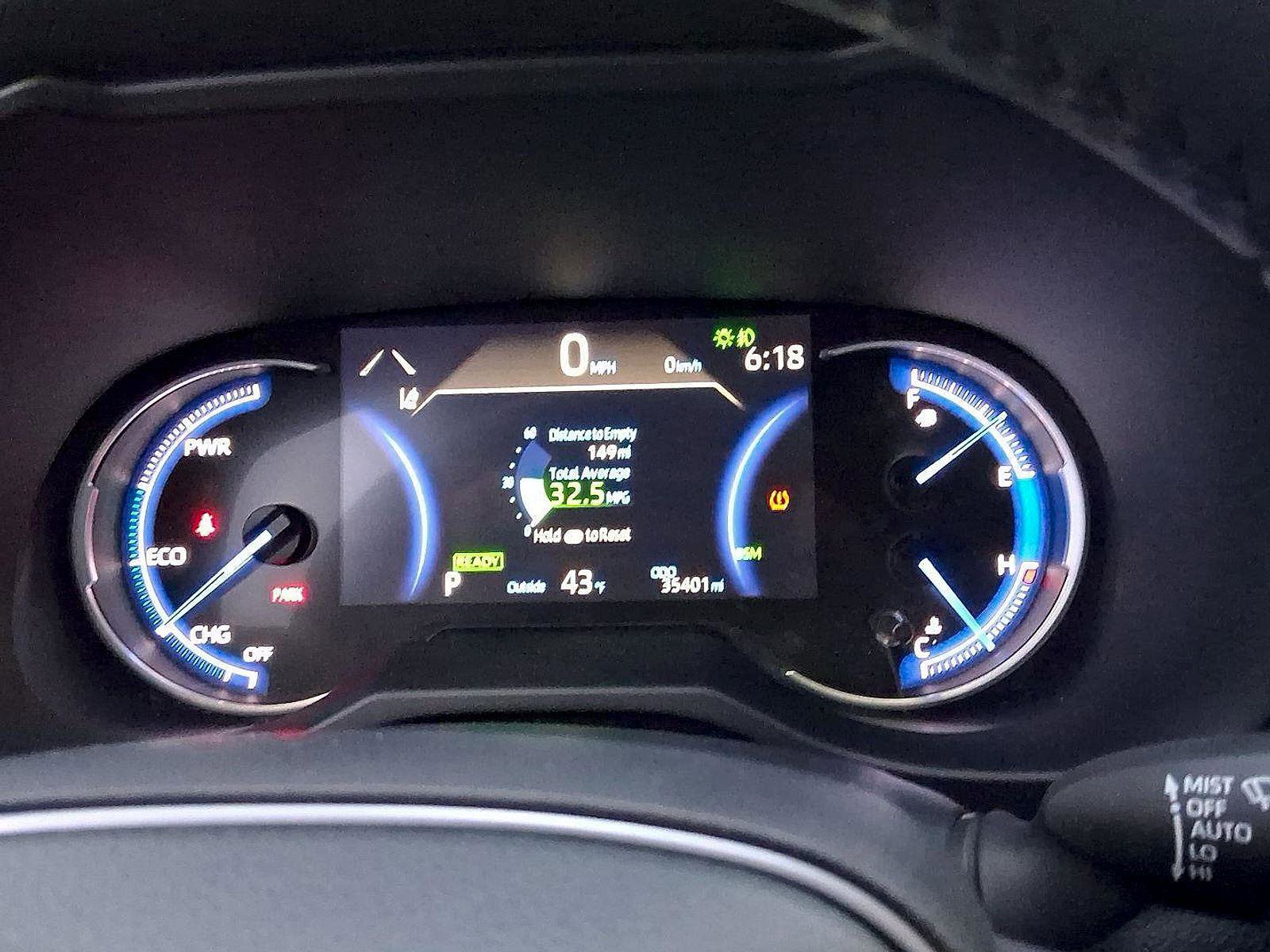 Used 2024 Toyota RAV4 XLE Premium w/ Weather Package image 9