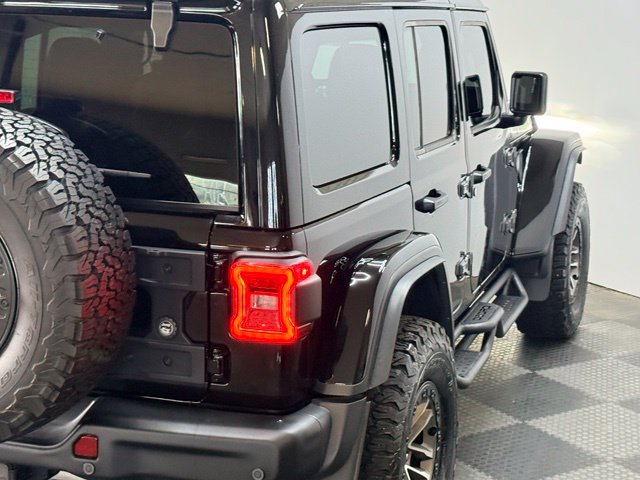 Certified 2024 Jeep Wrangler Unlimited Rubicon 392 w/ Dual Top Group AWD/4WD image 13