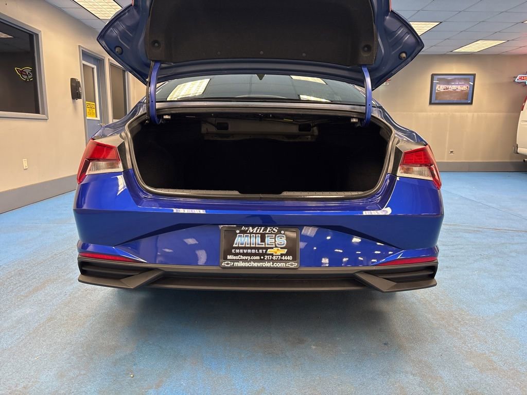 Used 2023 Hyundai Elantra SEL image 8