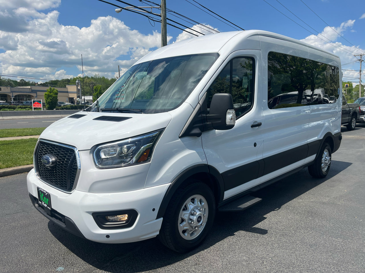 Used 2024 Ford Transit 350 XLT image 6